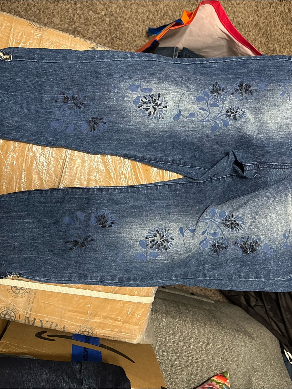 Bandolino Women's Blue Floral Skinny Jeans
